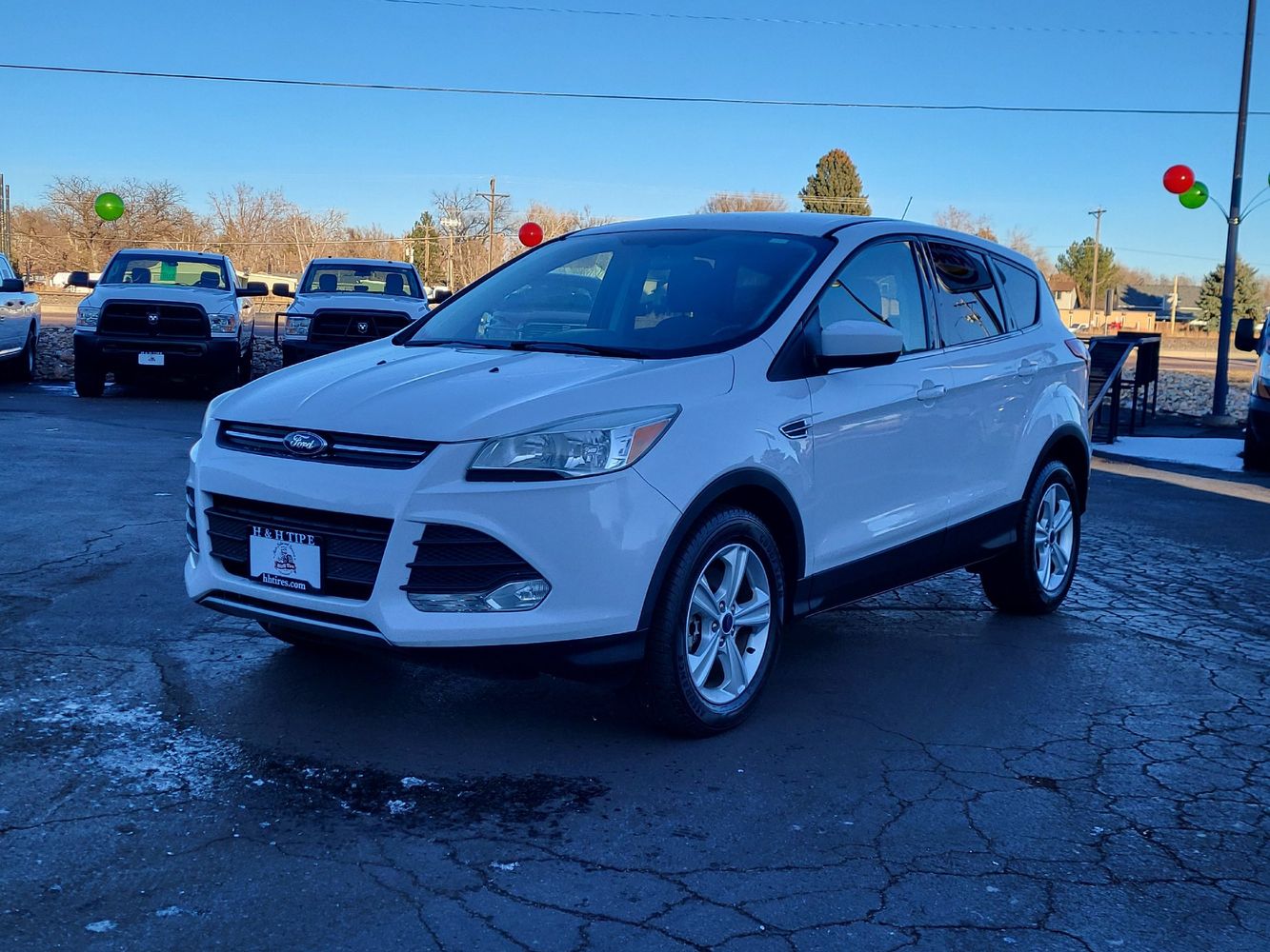 2015 Ford Escape SE's photo