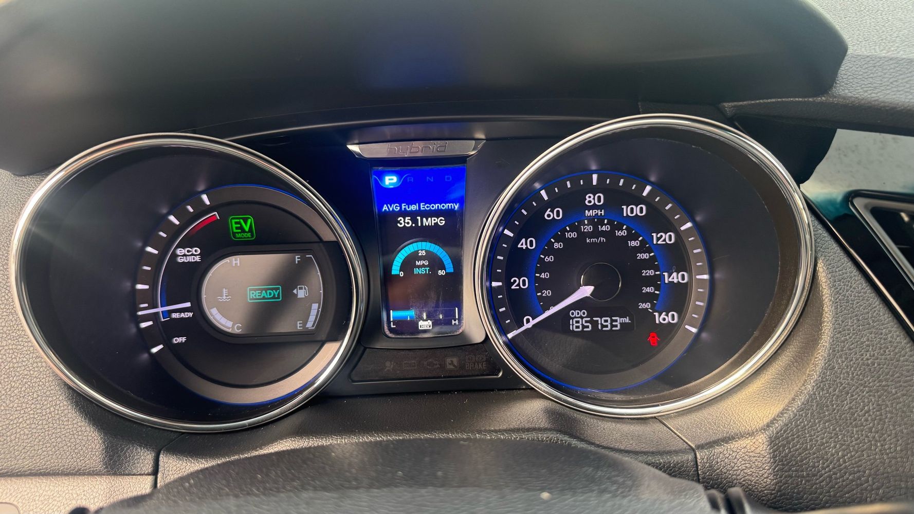 2013 Hyundai Sonata Hybrid Limited photo 9