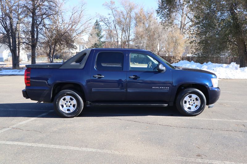 2010 Chevrolet Avalanche LS | Victory Motors of Colorado