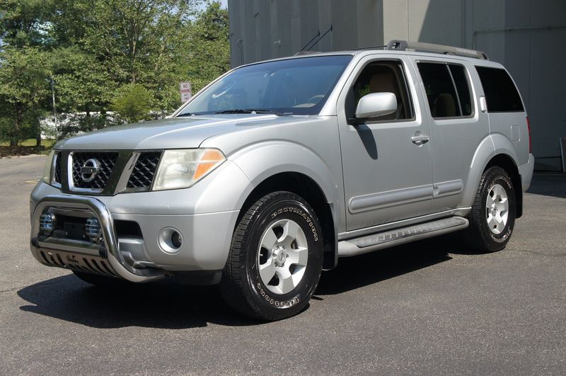 2005 Nissan Pathfinder SE | Zoom Auto Group - Used Cars New Jersey