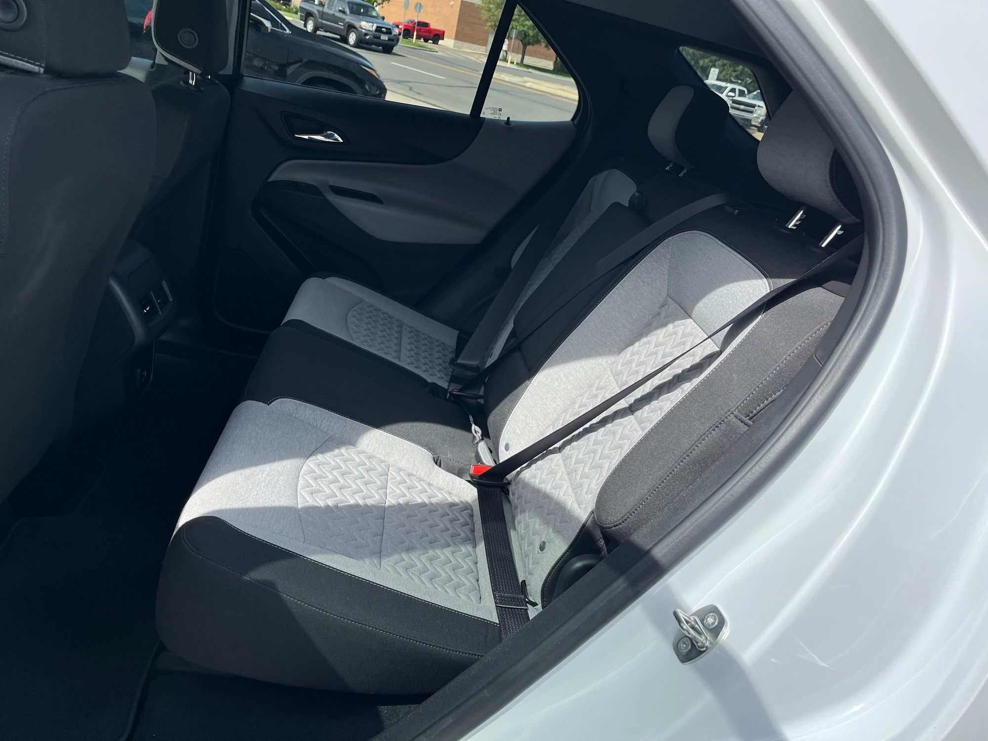 2023 Chevrolet Equinox LT photo 14
