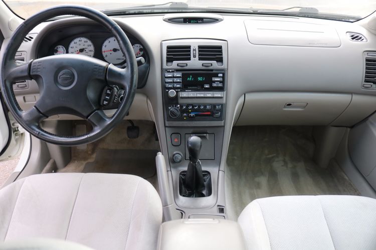 2000 NISSAN MAXIMA SE MANUAL visual data 6