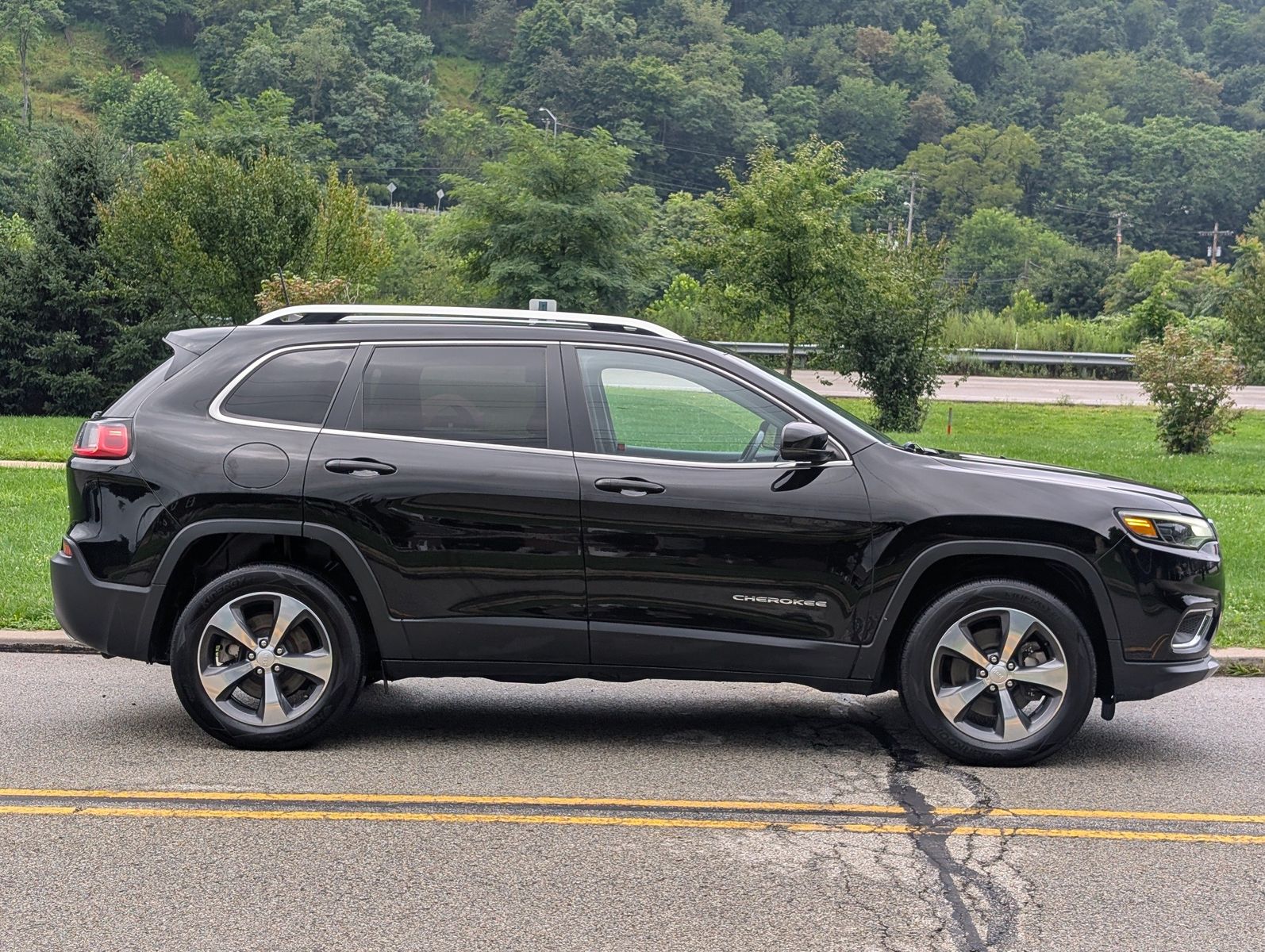 2019 Jeep Cherokee 5