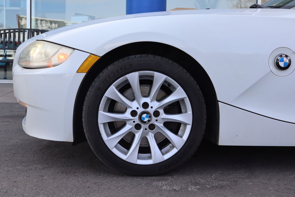 2006 BMW Z4 3.0si