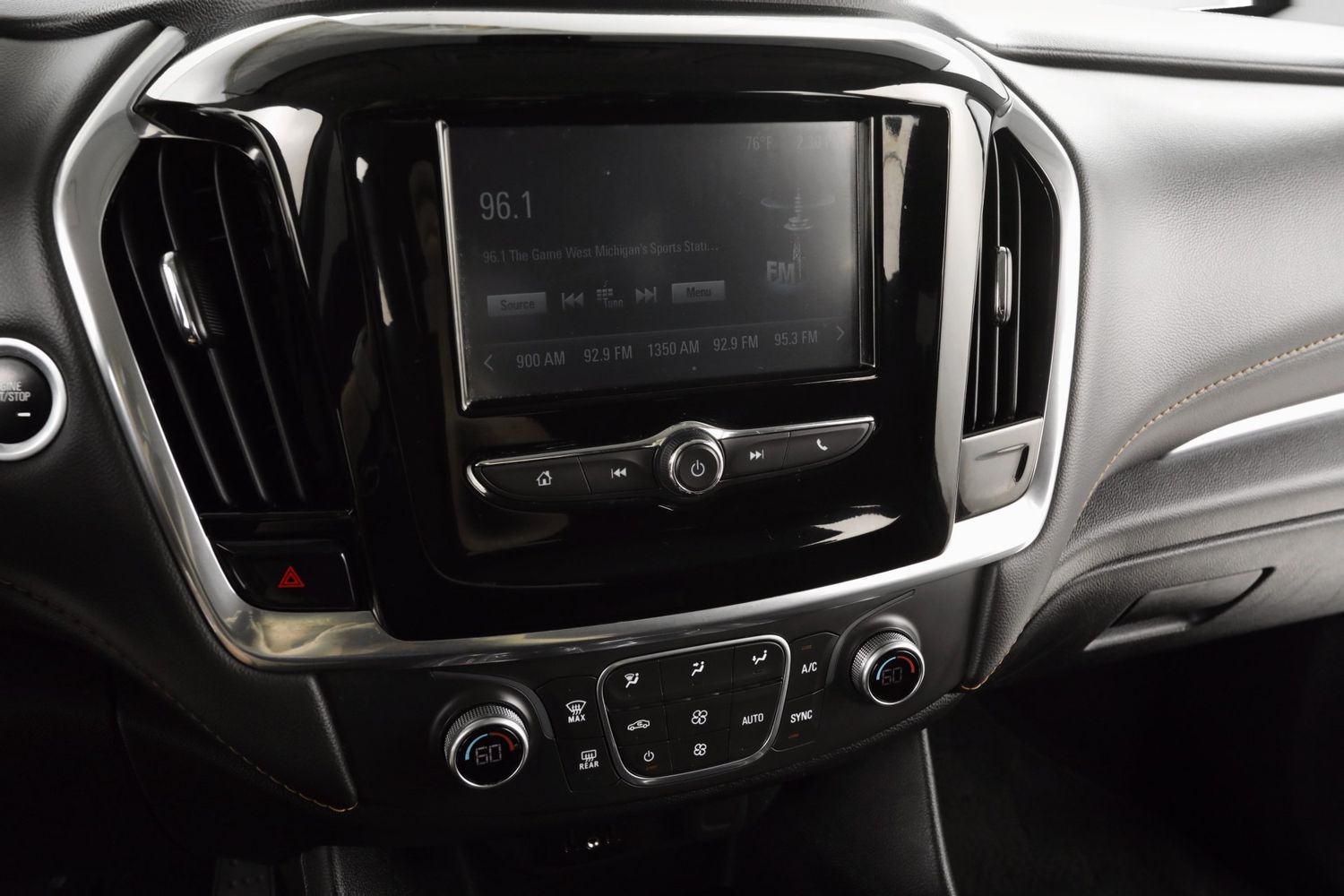 2019 Chevrolet Traverse LS photo 8