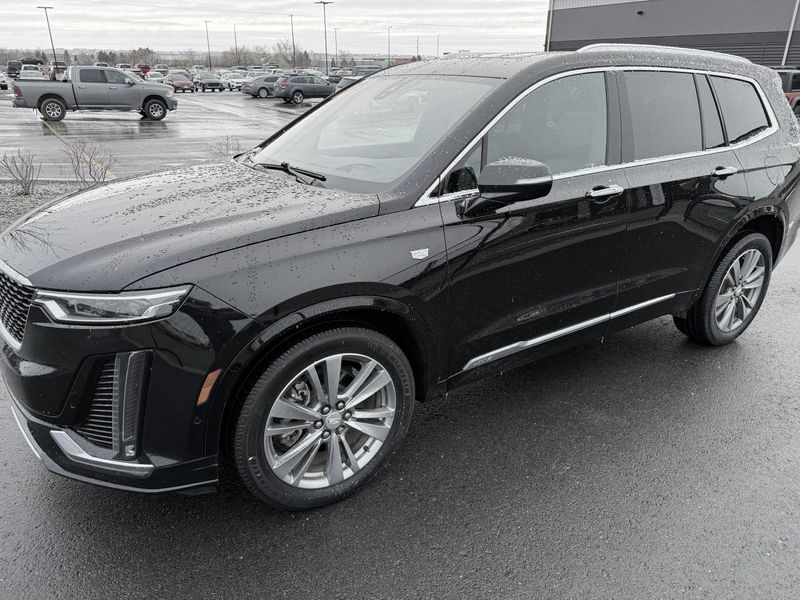 2021 Cadillac XT6 Premium Luxury's photo