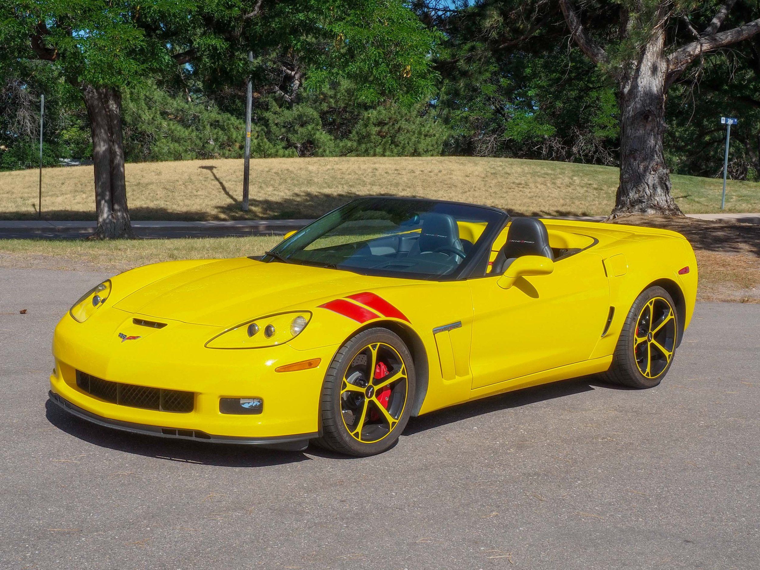 2010 Chevrolet Corvette Yellow Grand Sport