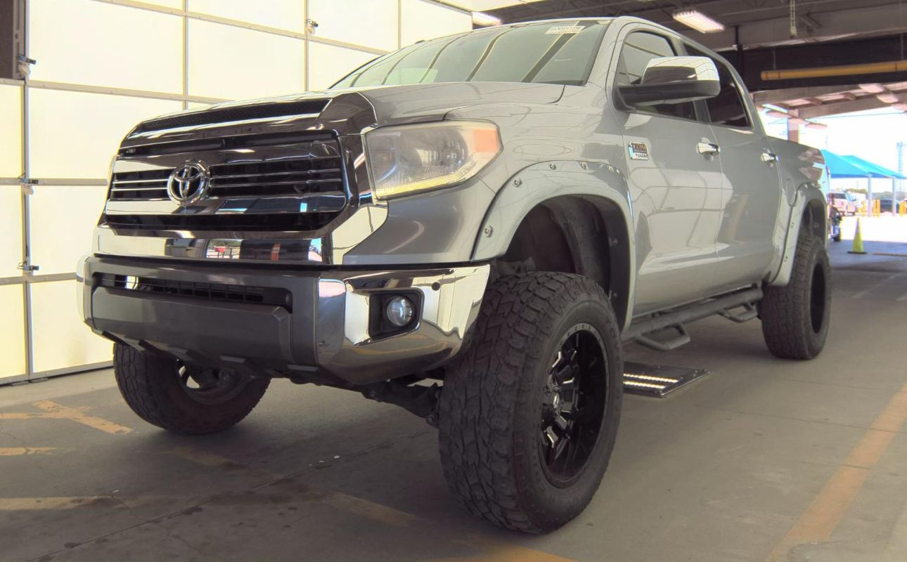 2017 Toyota Tundra Platinum 5.7L 4WD Crew Max Short Bed's photo