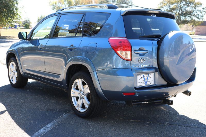 2007 Toyota RAV4 Photos