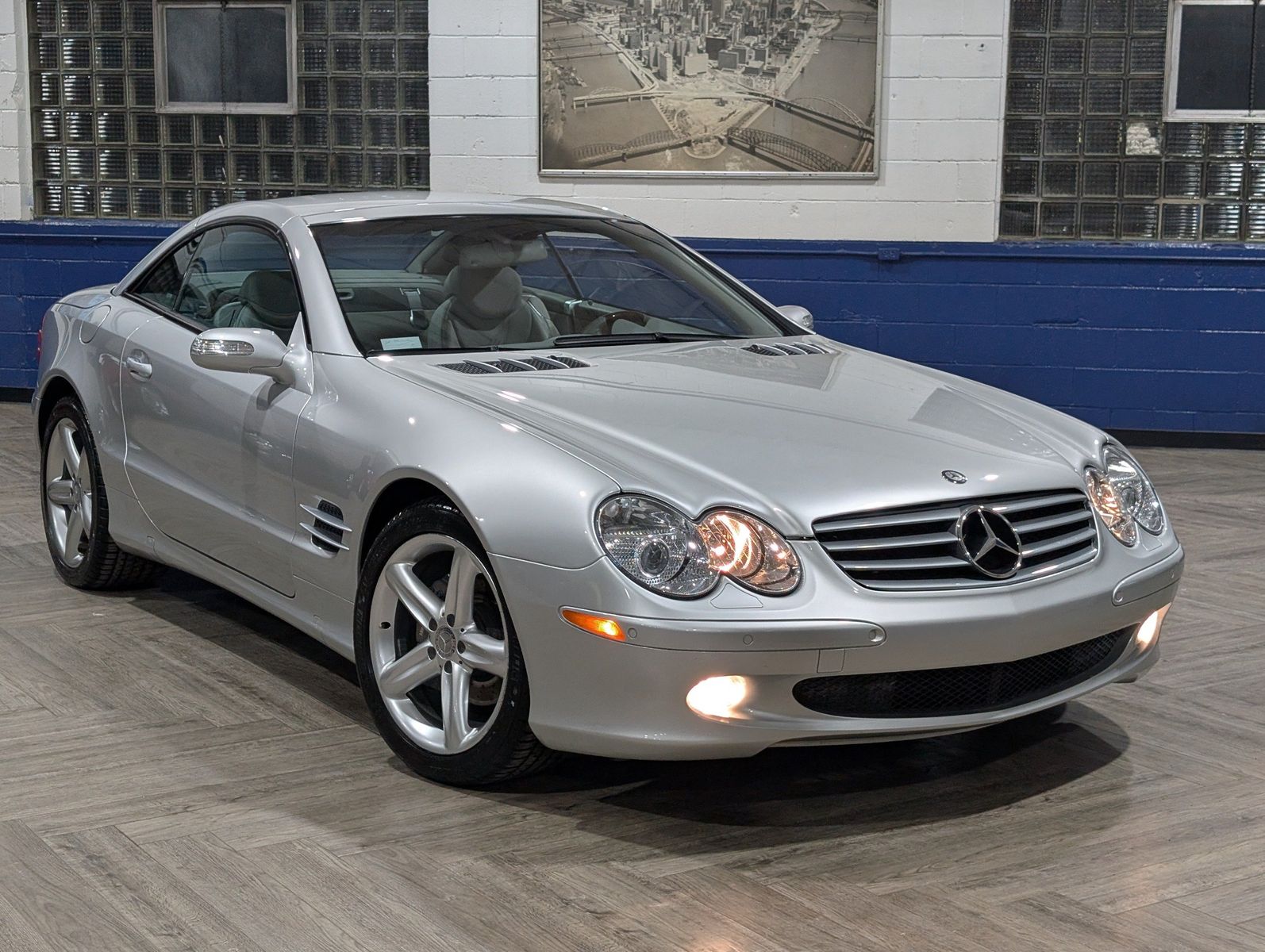 2004 Mercedes-Benz SL 500 108