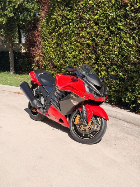 2015 Kawasaki Ninja ZX-14R ABS 30th Anniversary | JLD AUTO GROUP