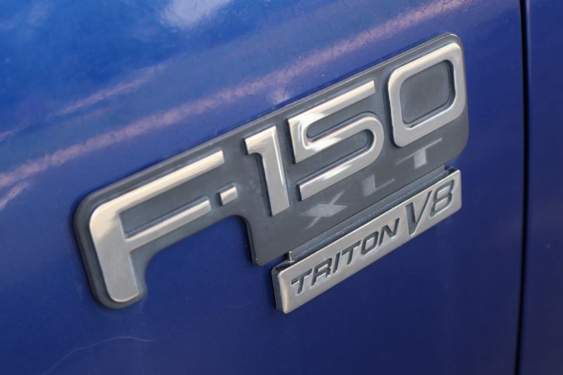 1998 Ford F-150 XLT | Victory Motors of Colorado