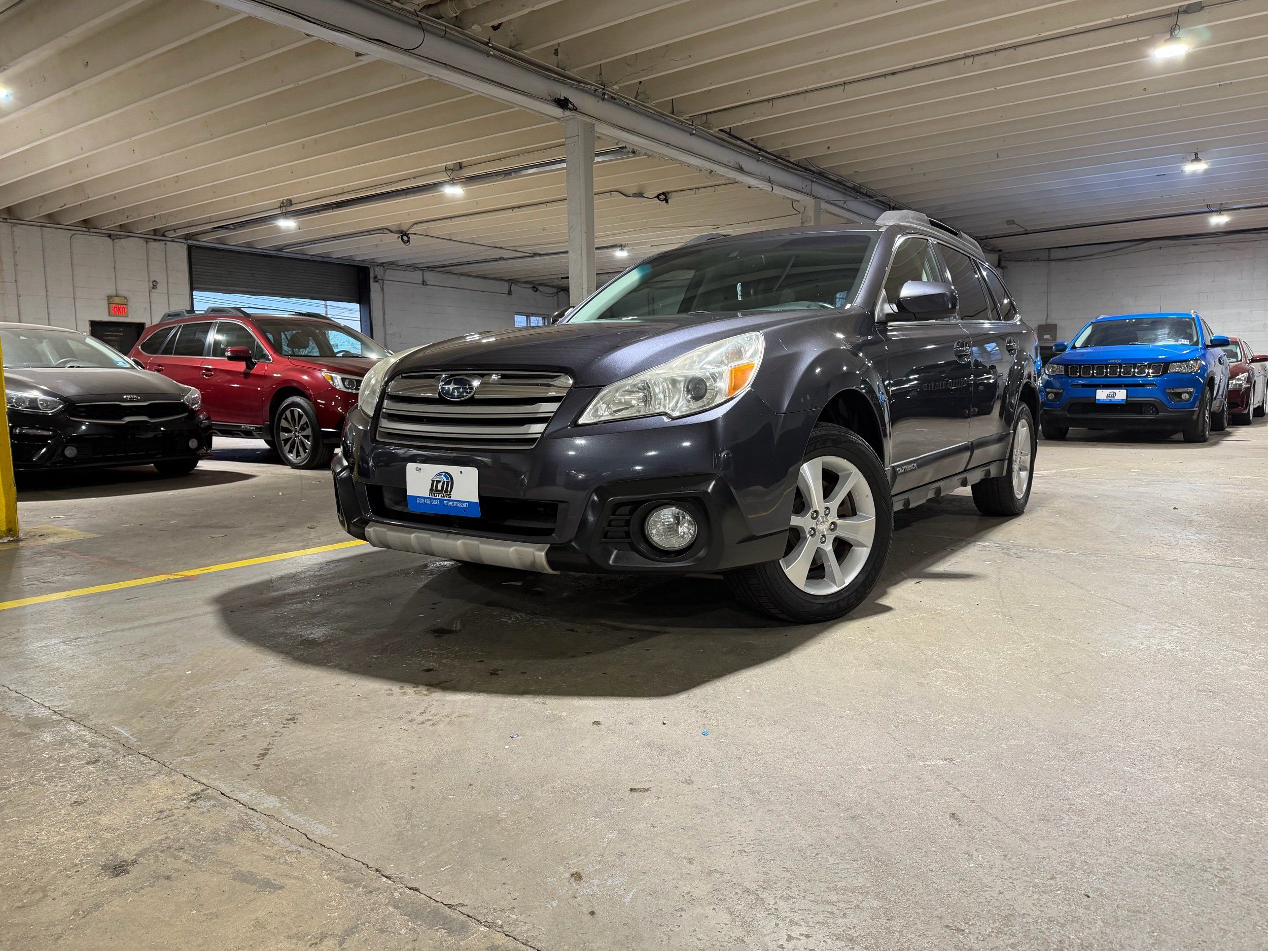 2013 Subaru Outback 3.6R Limited AT's photo