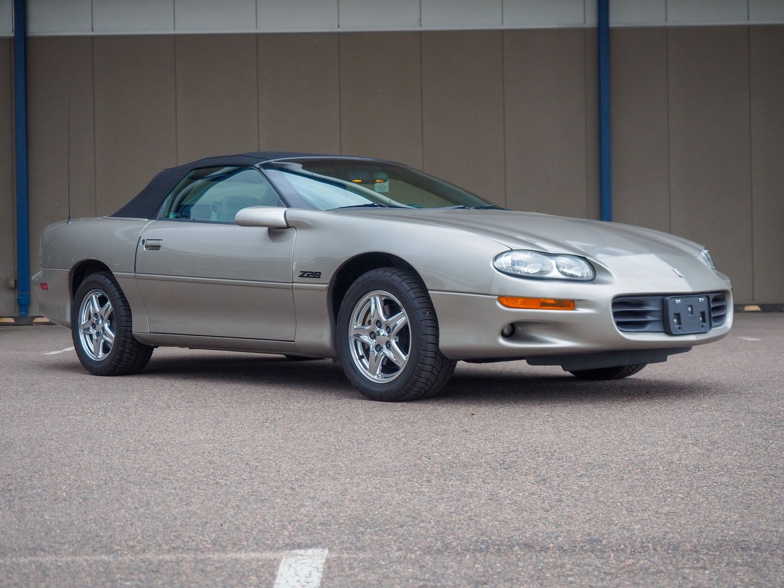 1999 Chevrolet Camaro 4