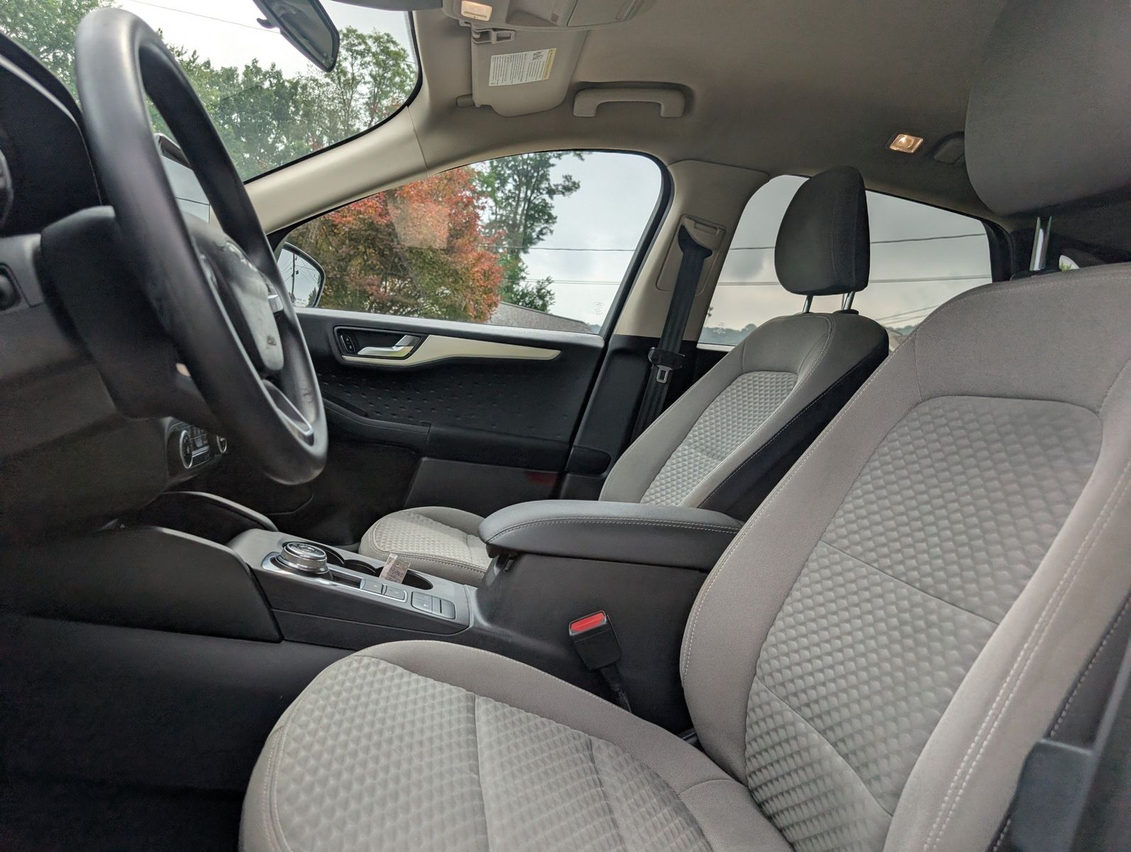 2020 Ford Escape 22