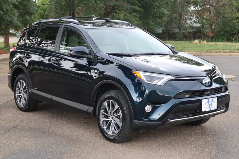 2018 Toyota RAV4 Hybrid XLE | Victory Motors of Colorado
