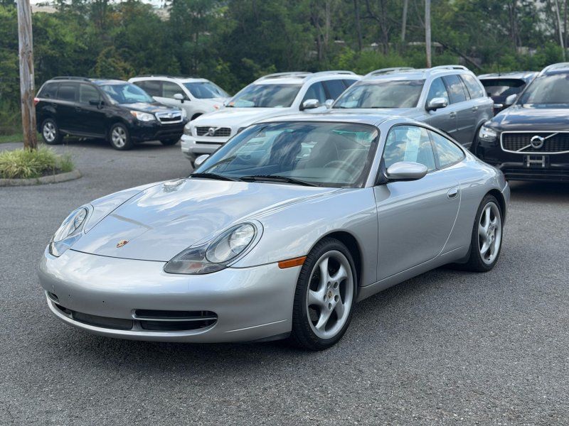 2000 Porsche 911 Carrera