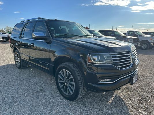 2015 Lincoln Navigator Base
