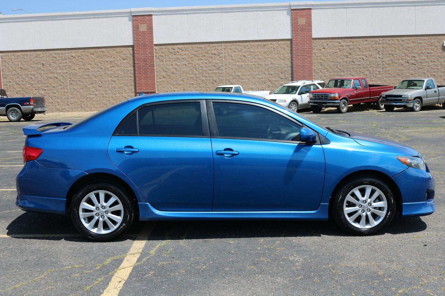 2009 Toyota Corolla S Victory Motors of Colorado