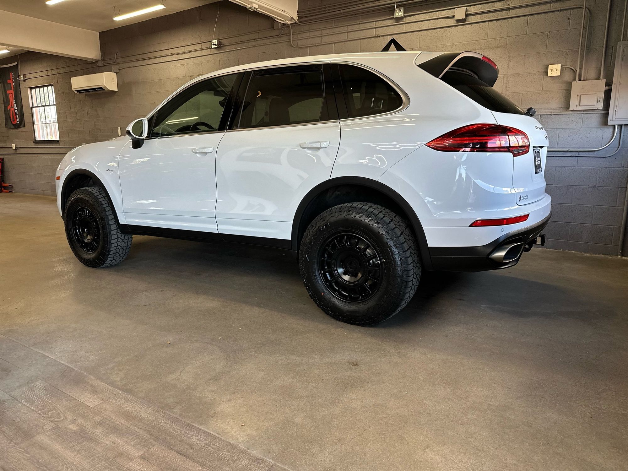2016 Porsche Cayenne Diesel photo 33
