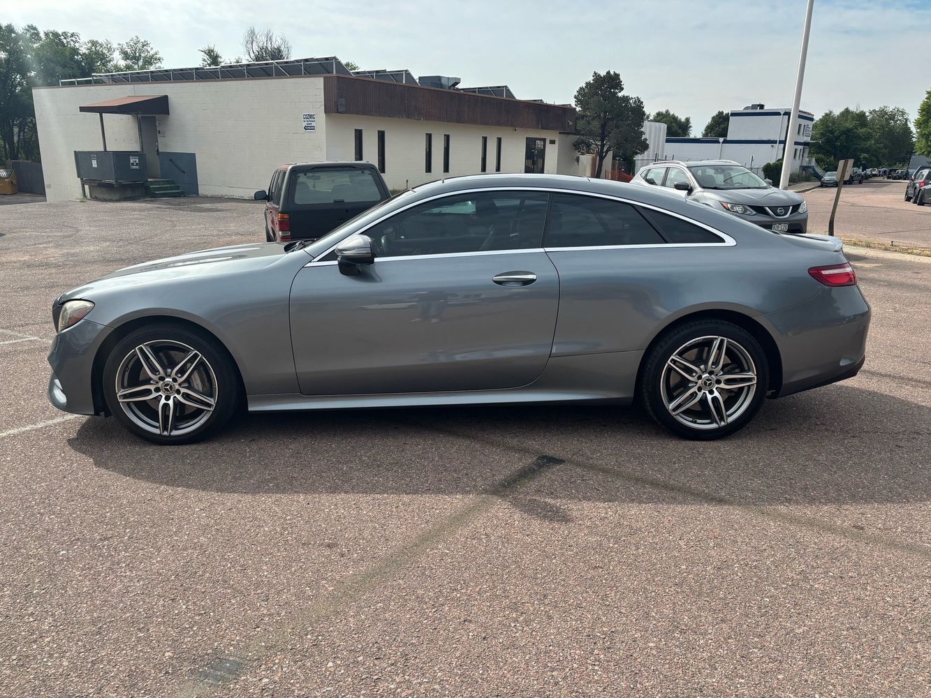 2018 Mercedes Benz E 400 4MATIC Coupe photo 4
