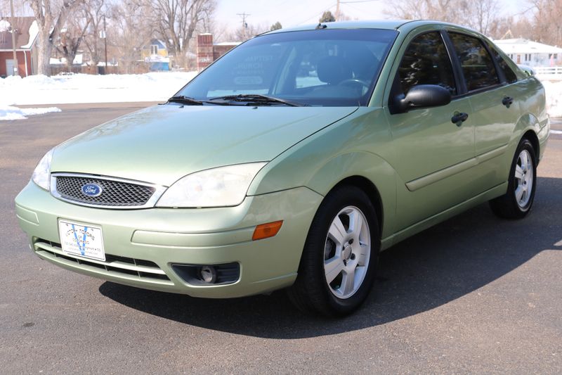 2007 Ford Focus ZX4 SES | Victory Motors of Colorado