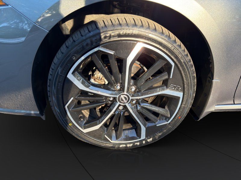 2023 Nissan Altima SR - Photo 21