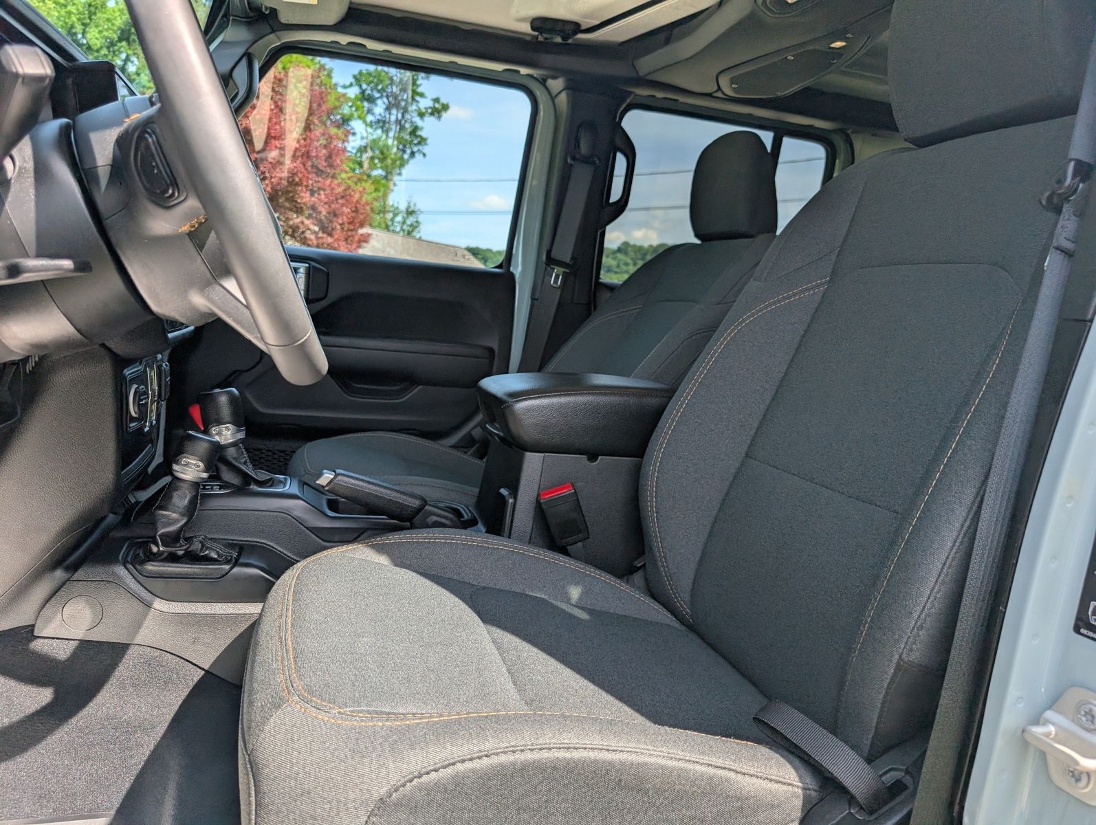 2024 Jeep Wrangler 4xe 27