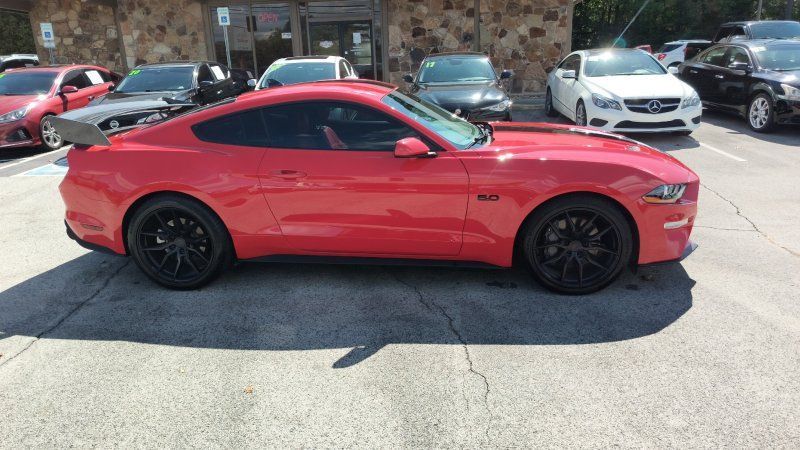 2022 Ford Mustang GT photo 6