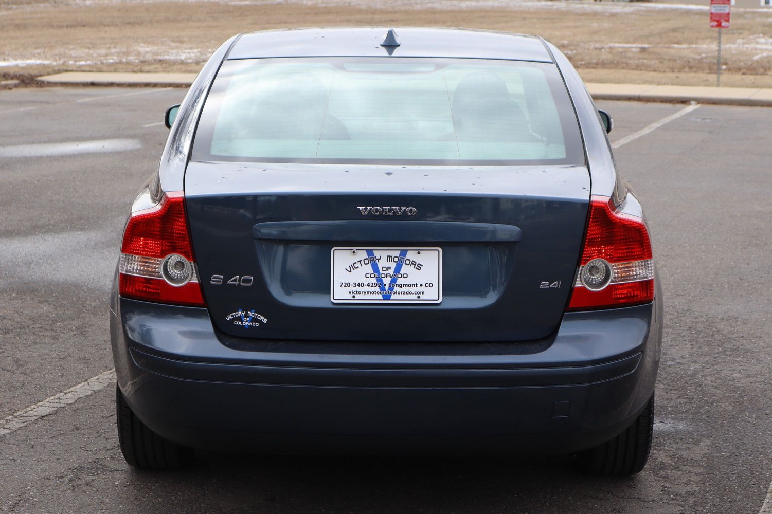 2007 Volvo S40 2.4i | Victory Motors of Colorado