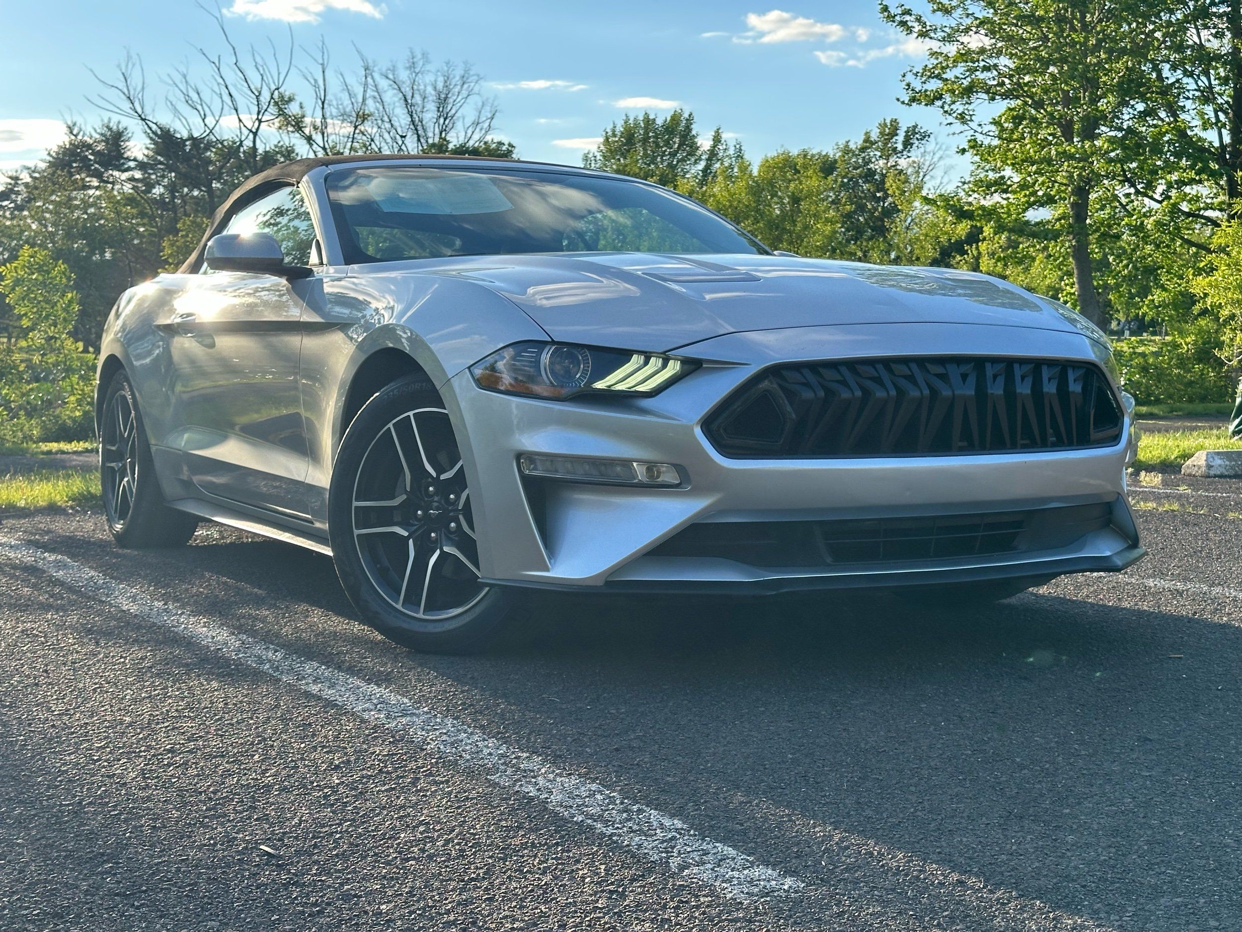 2018 Ford Mustang EcoBoost Convertible Premium's photo