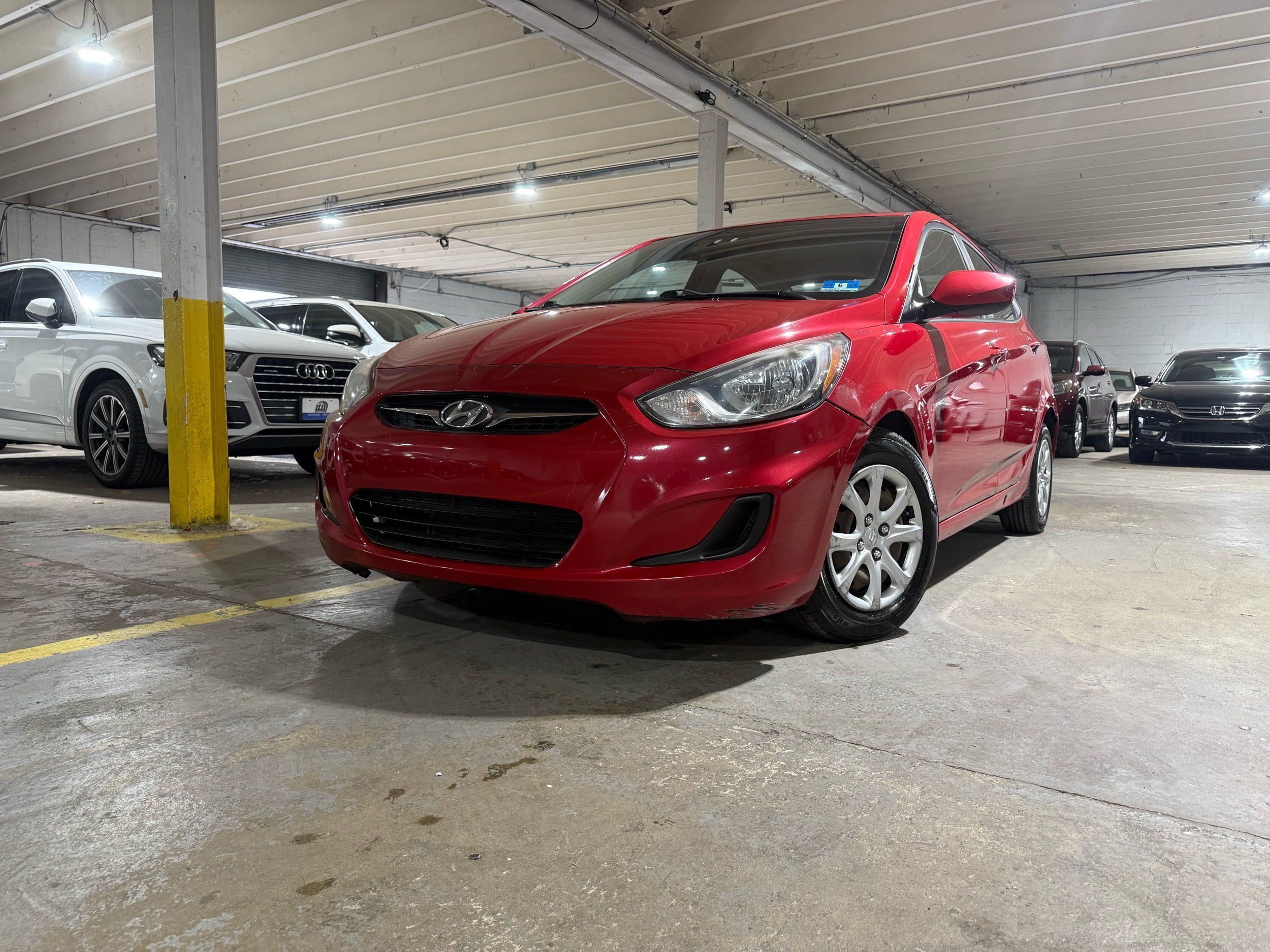 2014 Hyundai Accent GLS 4-Door 6-Speed Automatic's photo