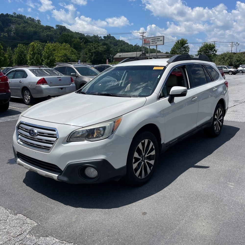 2015 Subaru Outback 2.5i Limited CVT PZEV's photo