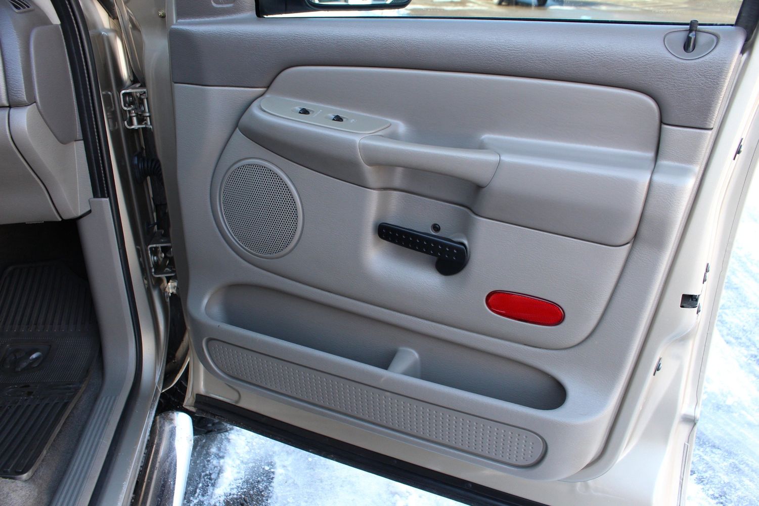 2004 Dodge Ram 2500 Interior Parts