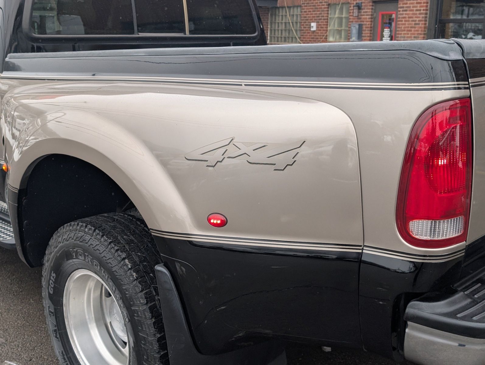 2004 Ford F-350 Super Duty 87
