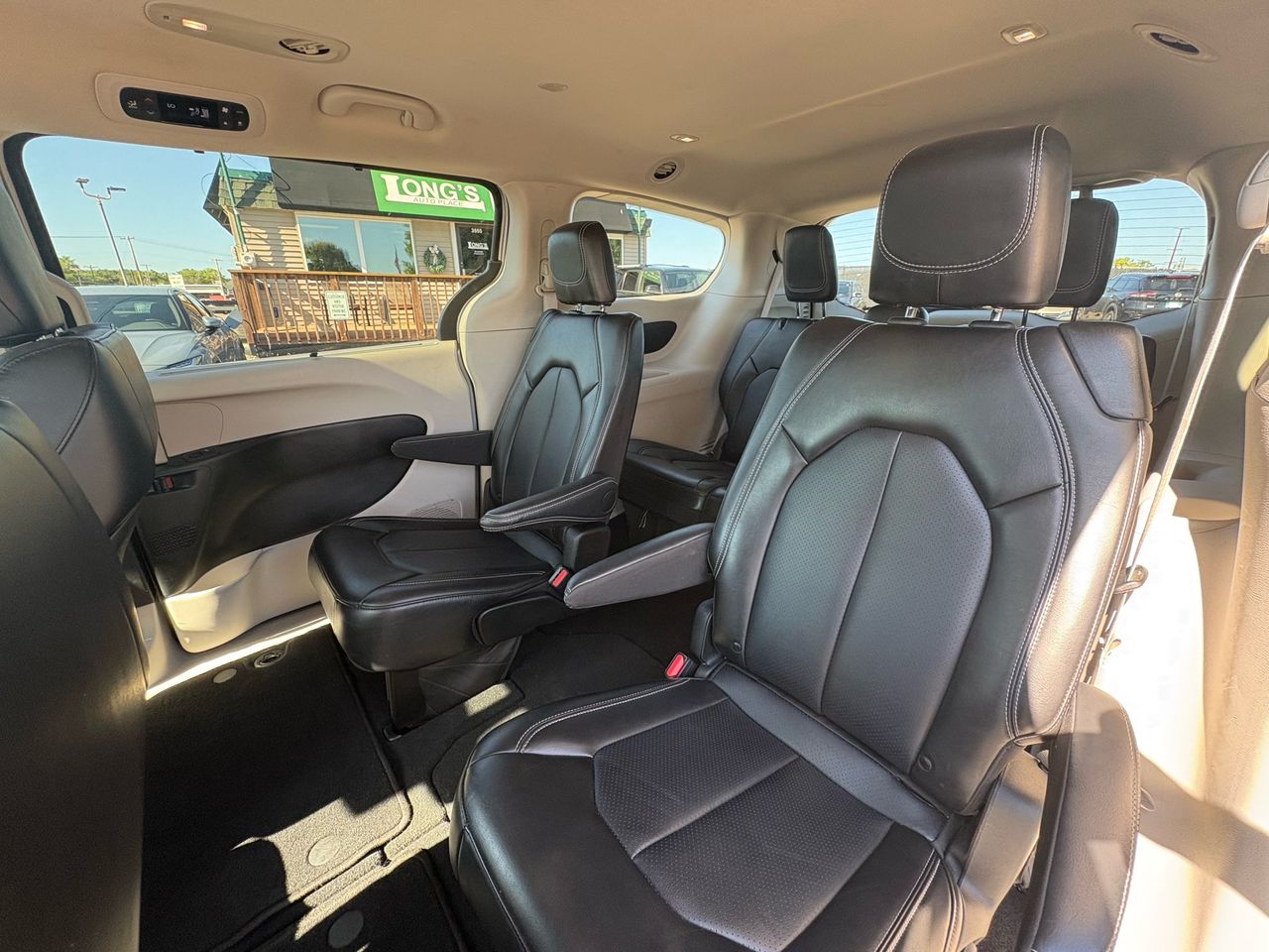 2024 Chrysler Pacifica Touring L - Photo 28