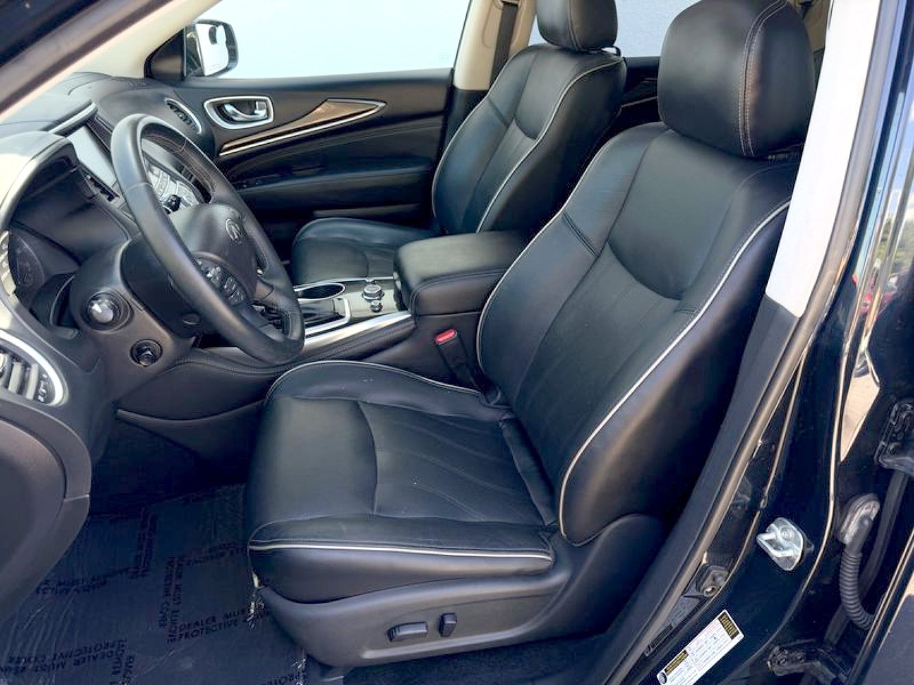 2018 Infiniti QX60 Base photo 15