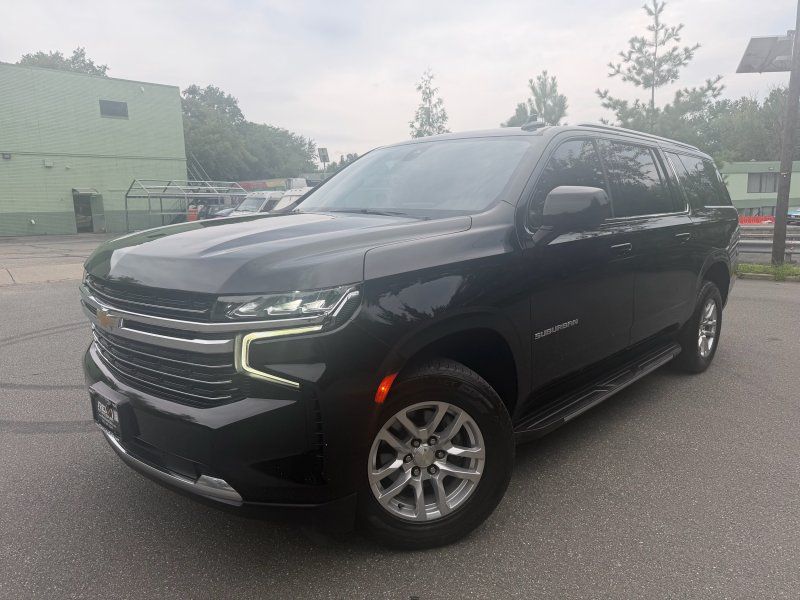 2021 Chevrolet Suburban 4WD LT