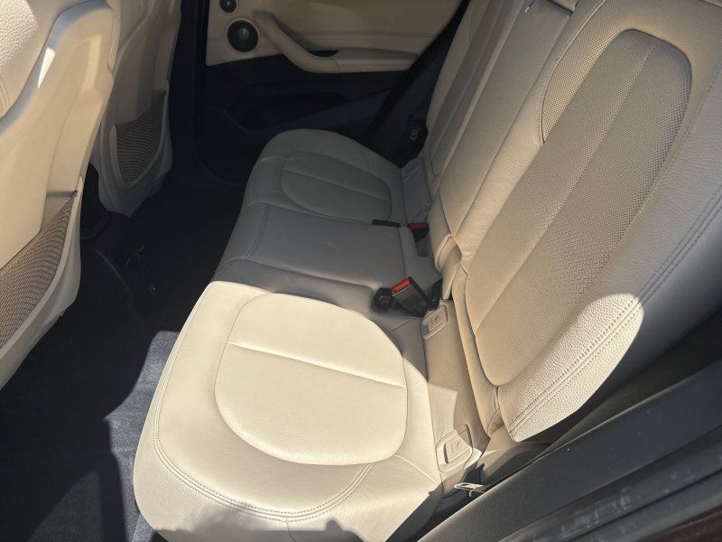 2018 BMW X1 28i - Photo 14