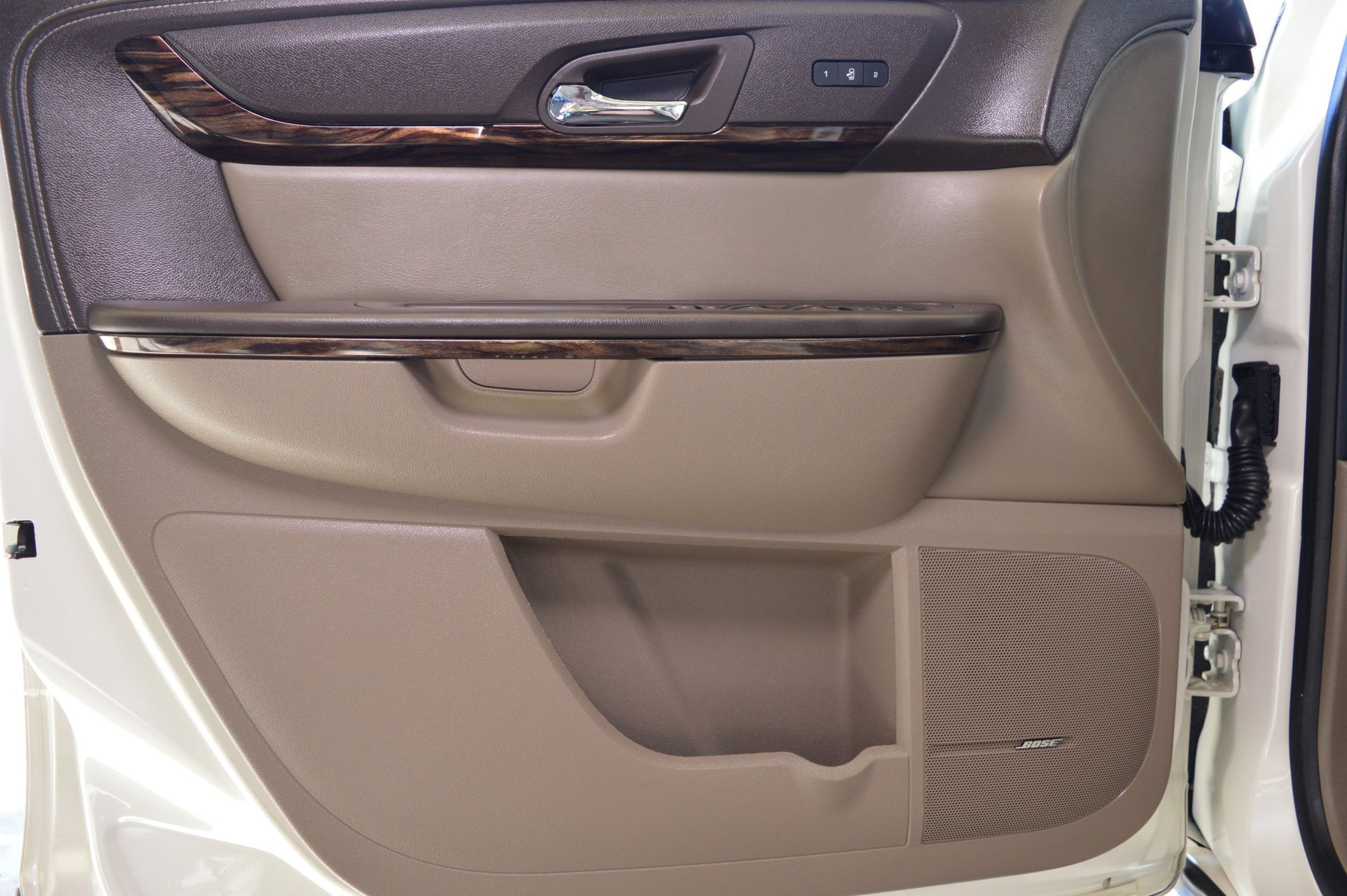 2015 Gmc Acadia Denali photo 28