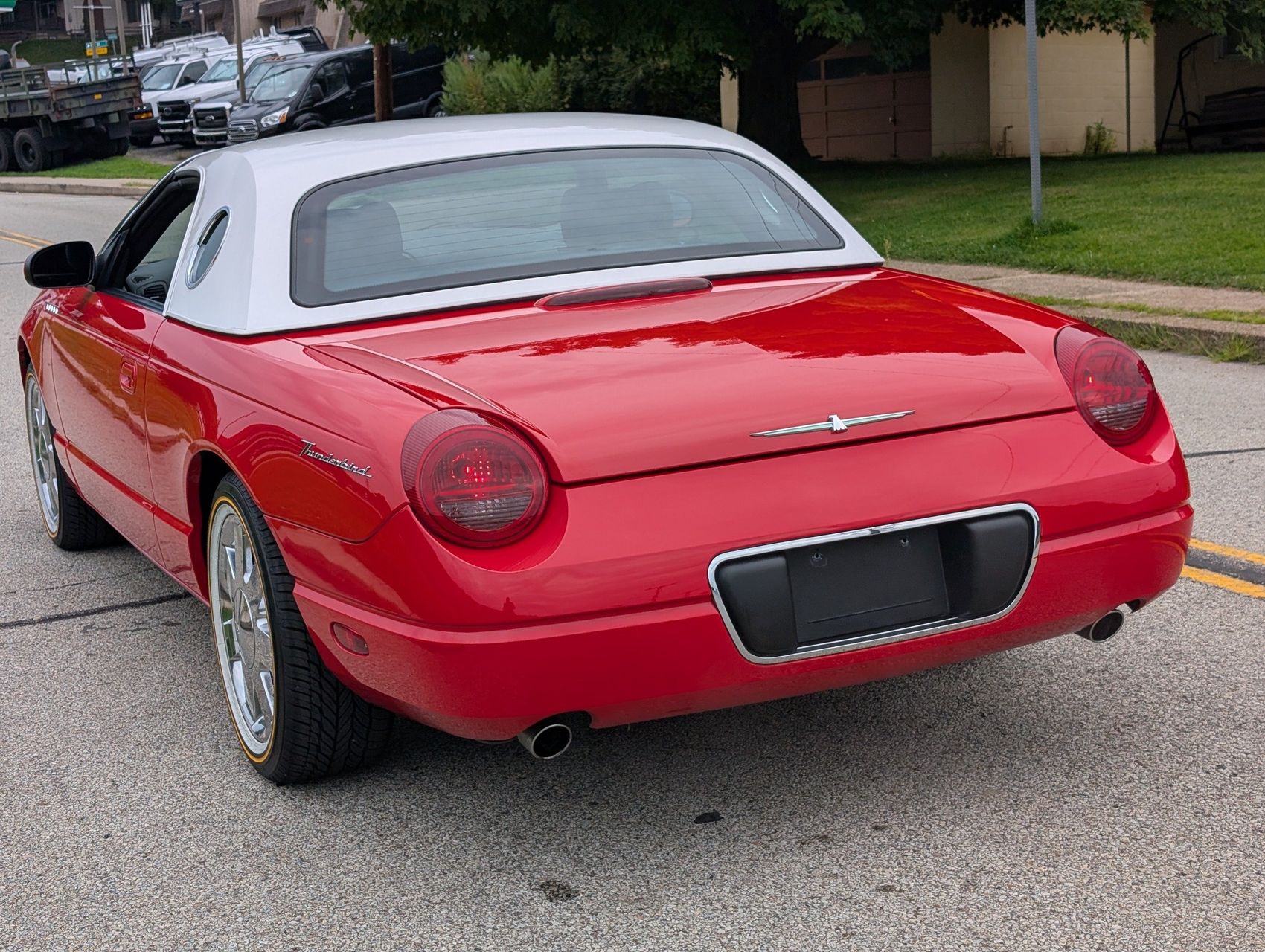 2002 Ford Thunderbird 119