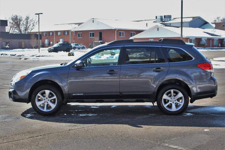 2014 Subaru Outback 2.5i Premium | Victory Motors of Colorado