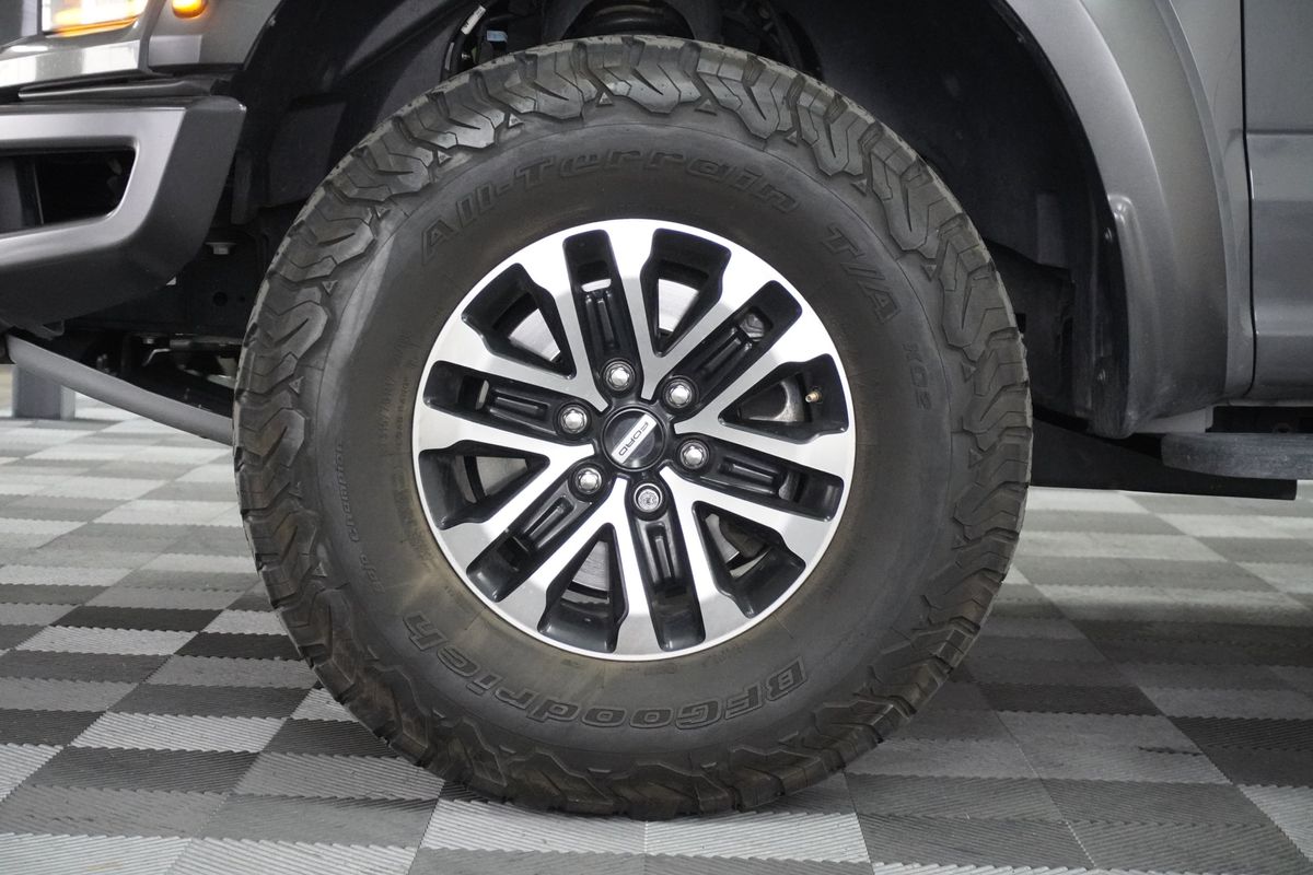 2020 Ford F-150 Raptor