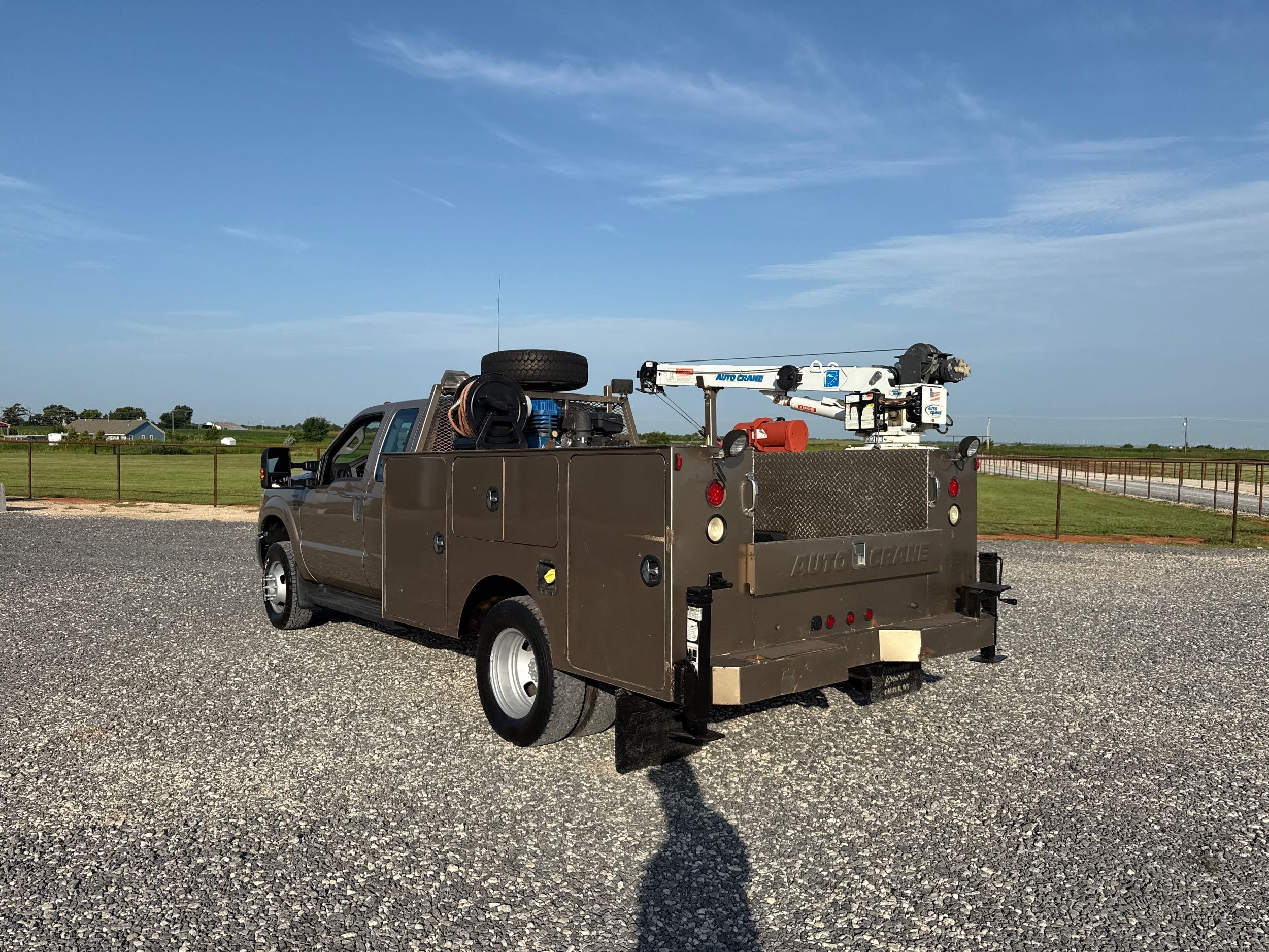 2012 Ford F-350 Super Duty Chassis Cab