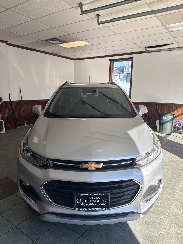 2020 Chevrolet Trax Premier photo 2