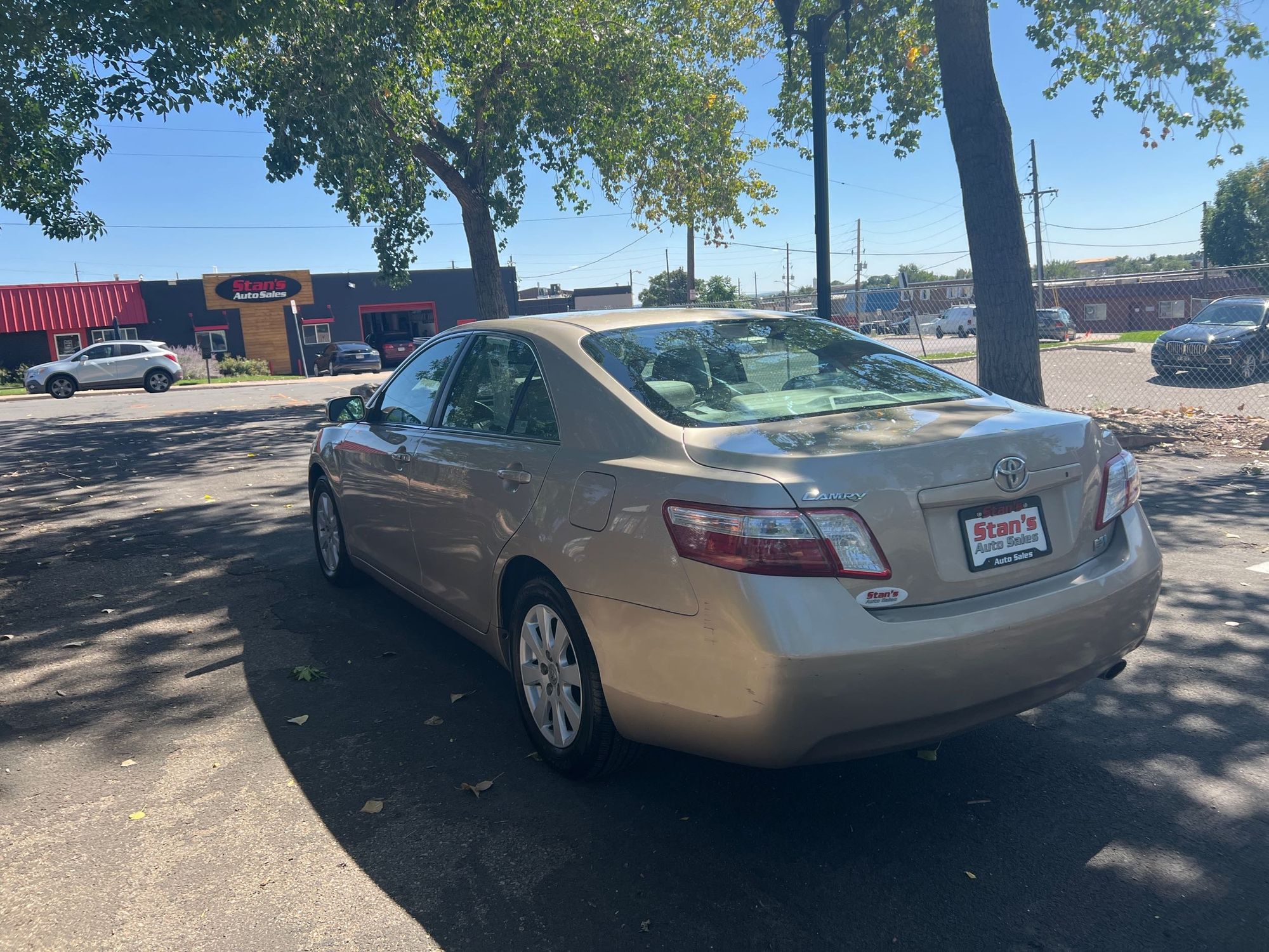 2008 Toyota Camry Hybrid Base photo 2