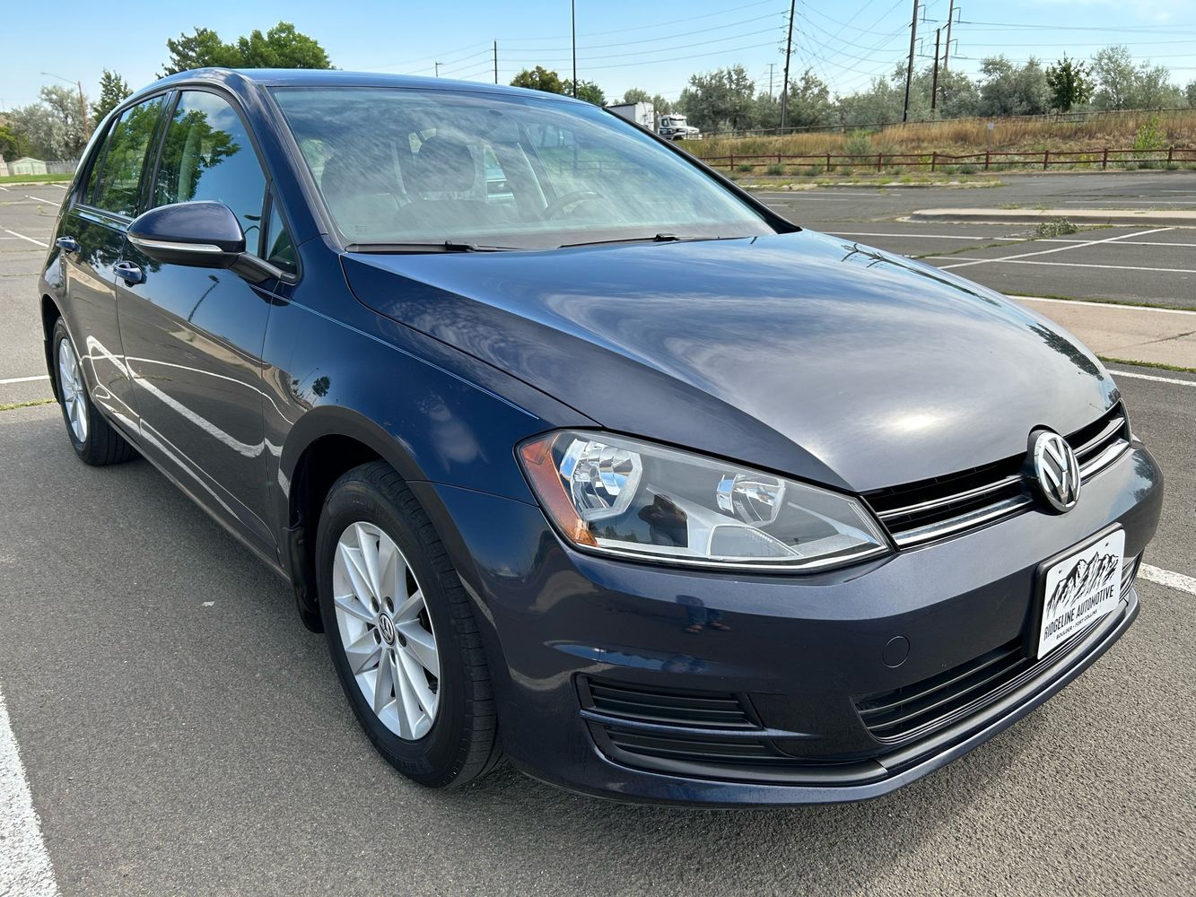 2016 Volkswagen Golf TSI S photo 3