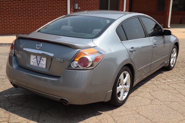 2007 Nissan Altima 3.5 SE | Victory Motors of Colorado