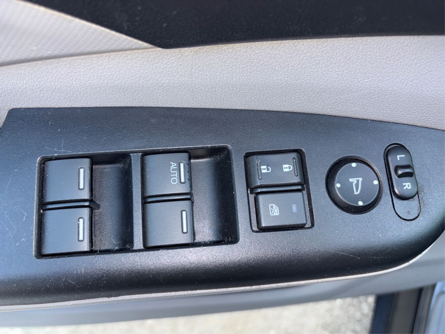 Honda CR-V photo 29