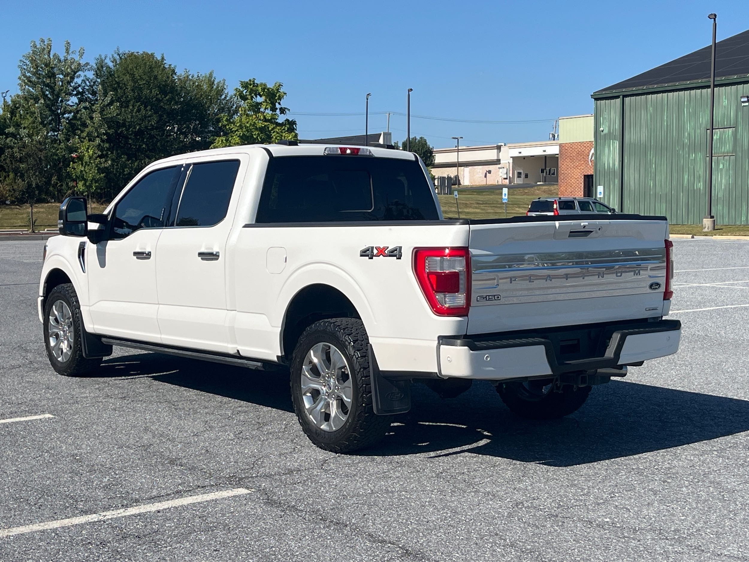 2022 Ford F-150 Platinum photo 5
